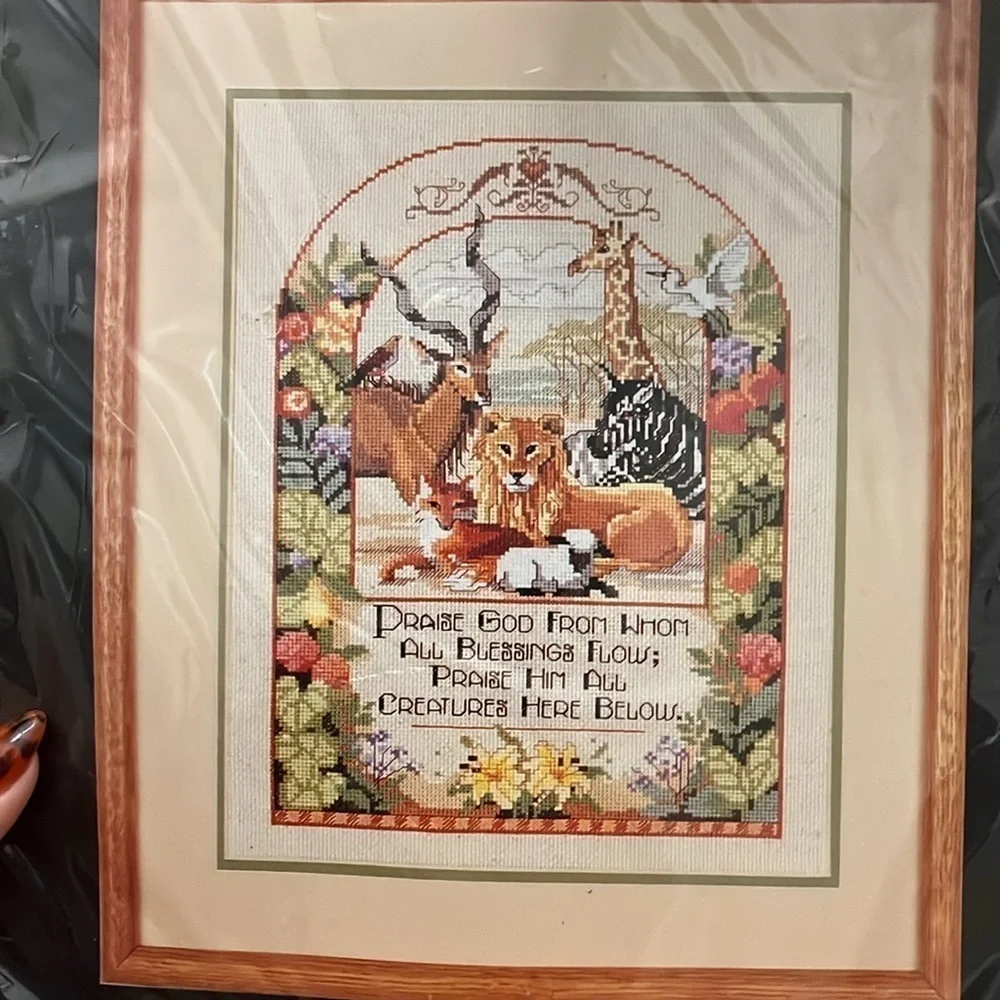 Bucilla Counted Cross Stitch Kit “Praise God” Sampler Animals New 1990